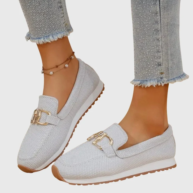 Fabianna Damen-Loafer mit Schnalle und Strukturfinish