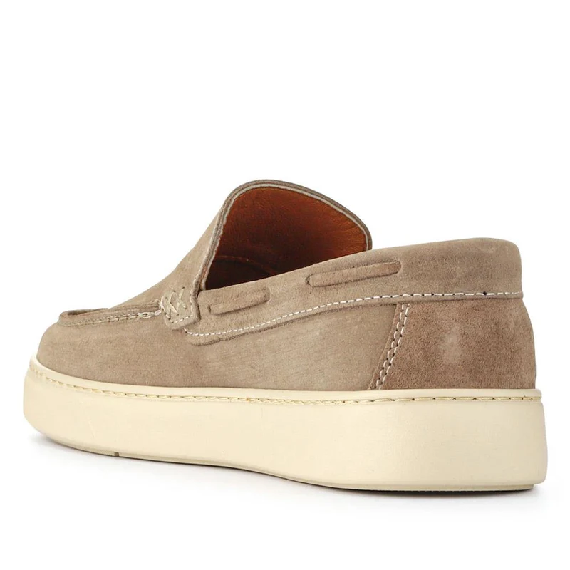 Leather Slip-On Shoes - OZIL41001 / 327 134 - Beige