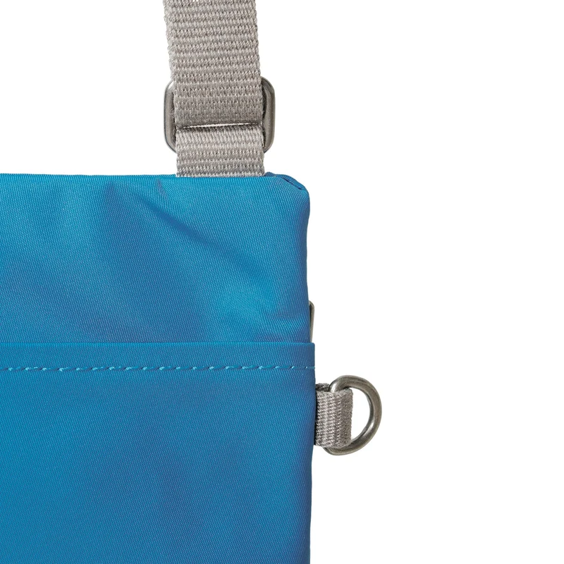 ROKA Chelsea Seaport-Tasche aus recyceltem Nylon