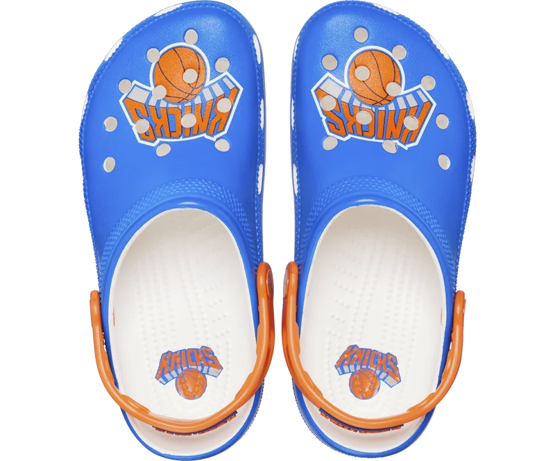CROCS Unisex NBA New York Knicks Classic Clog - Weiß