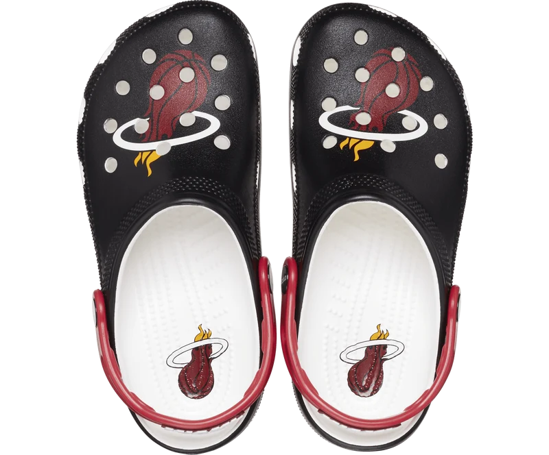 CROCS Unisex NBA starke Hitze Classic Clog - Schwarz