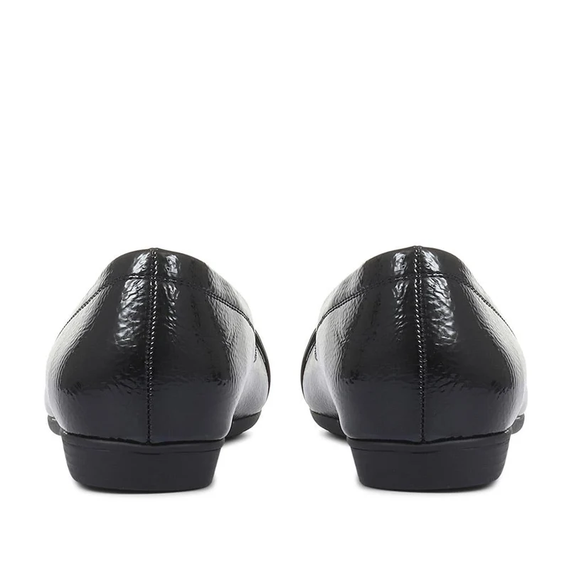 Slip-On Ballerina Pumps - WK33001 / 319 767 - Black Patent