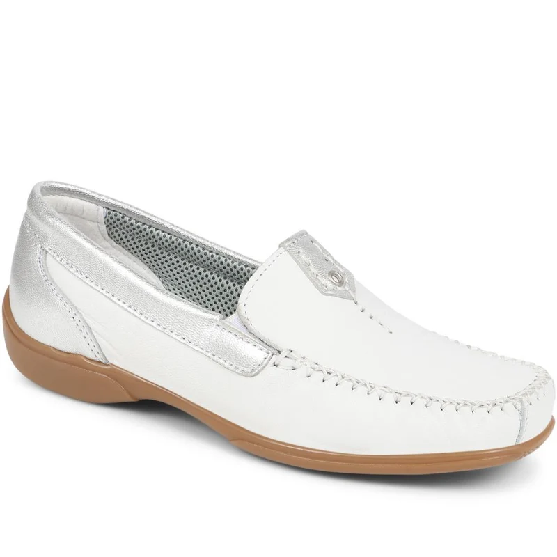Leather Moccasins - CONT39003 / 325 242