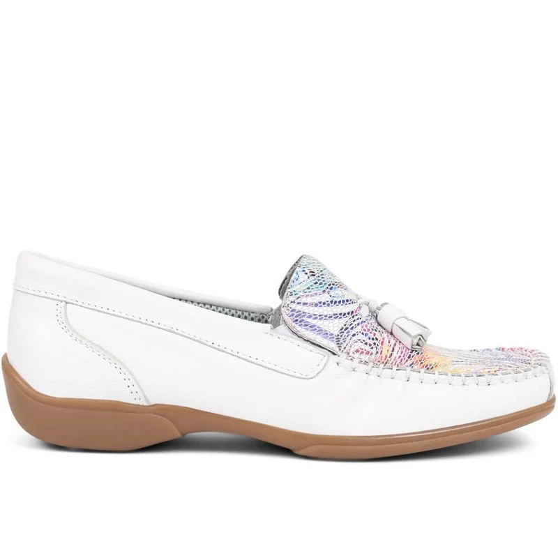 Embroided Panel Leather Loafers - CONT39001 / 325 241 - White Multi