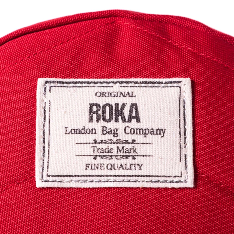 ROKA Paddington B Mars Red Kleine Tasche aus recyceltem Canvas