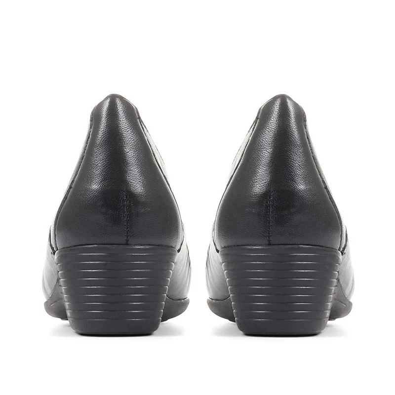 Leather Slip On Shoes - NAP24009 / 308 415 - Black