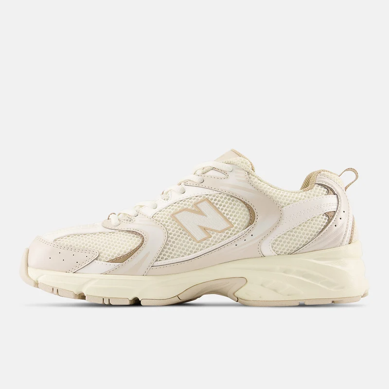 New Balance Unisex 530 Fashion Trainer – Chai