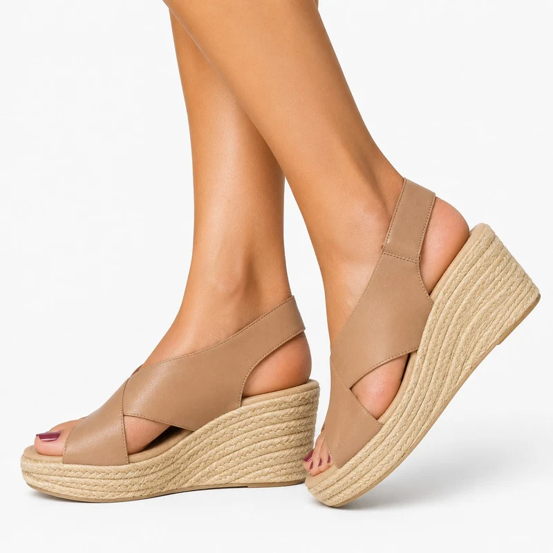 Iona - Lässige Keilsandalen