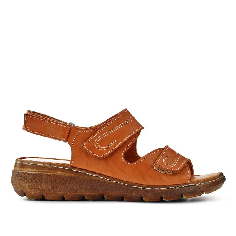 Leather Multi-Touch-Fasten Sandals - LUCK41006 / 327 426 - Tan