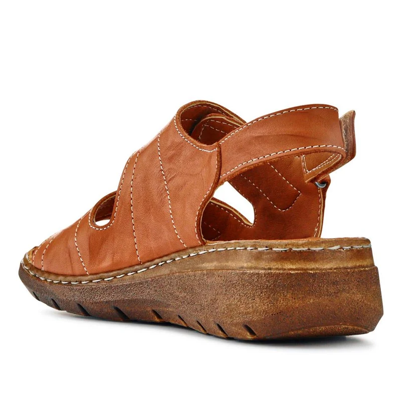 Leather Multi-Touch-Fasten Sandals - LUCK41006 / 327 426 - Tan