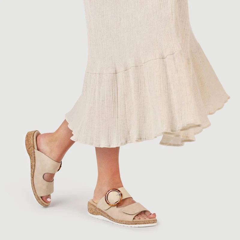 Wide Fit Dual-Fasten Mules - WBINS41103 / 327 398 - Beige