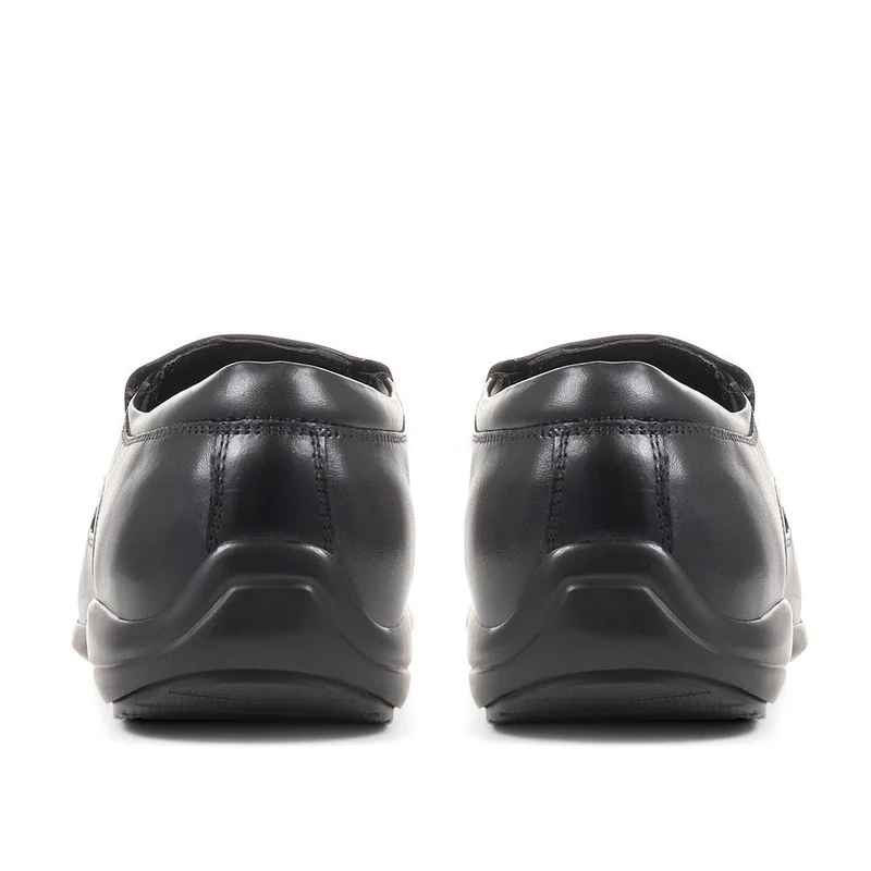 Wide Fit Leather Slip On Shoes - THEST36001 / 323 284 - Black