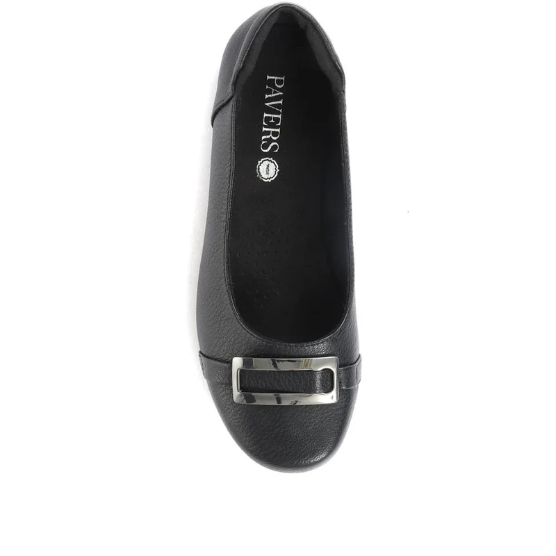 Wide Fit Buckle Detailed Slip On Pumps - WBINS26029 / 310 595 - Black