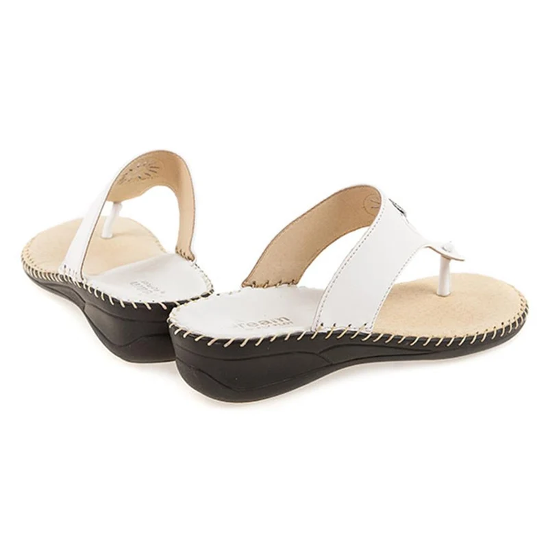Fly Flot Leather Toe Post with Metal Centre Stud - KFFLY1901 / 146 506 - White