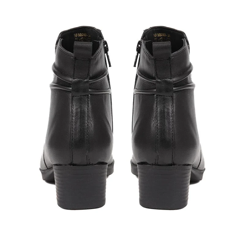 Polished Leather Heeled Ankle Boots - NAP38003 / 324 193 - Black