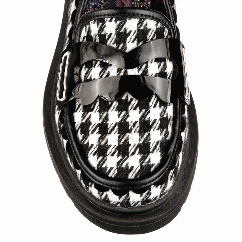 Irregular Choice Damen Old Dawg Loafer - Schwarz