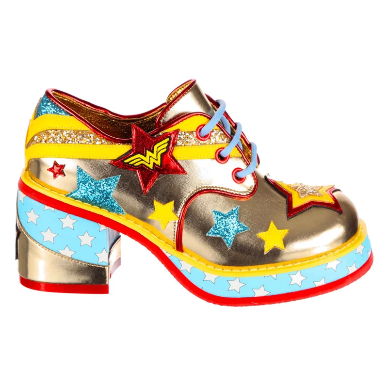 Irregular Choice Frauen Justice League Amazonian Warrior Heeled Shoe
