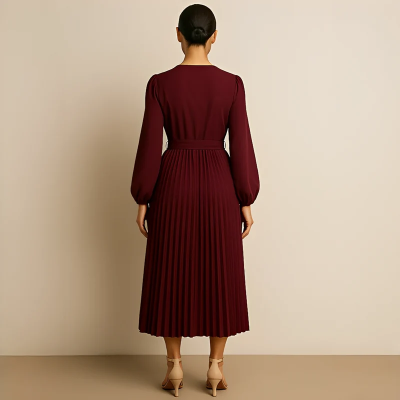 Naomi - Elegantes Kleid mit V-Ausschnitt und Raffungen
