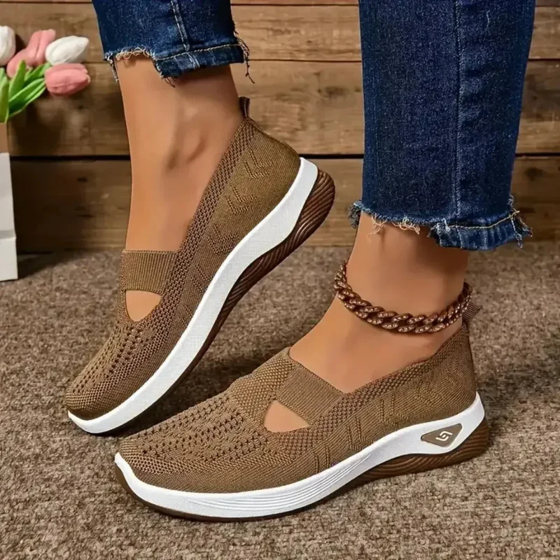 Madelline - Damen-Slipper mit Keilabsatz