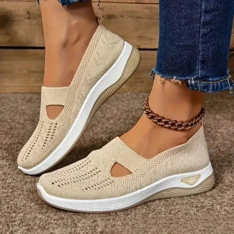 Madelline - Damen-Slipper mit Keilabsatz