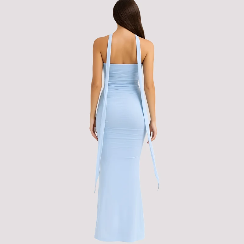 Antonia - Elegantes Slim-Fit-Choker-Kleid