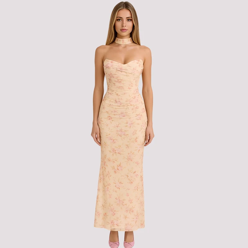 Antonia - Elegantes Slim-Fit-Choker-Kleid