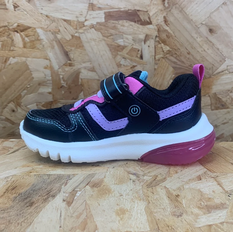 Geox Ciberdron Light Up Sneakers für Kinder – Schwarz / Fuchsia