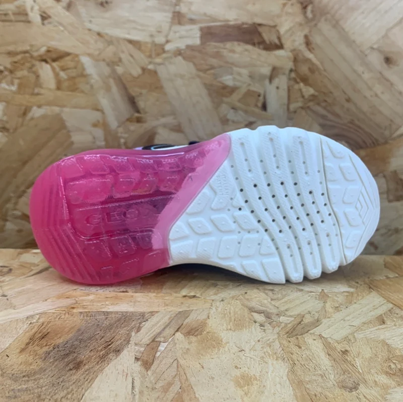 Geox Ciberdron Light Up Sneakers für Kinder – Schwarz / Fuchsia