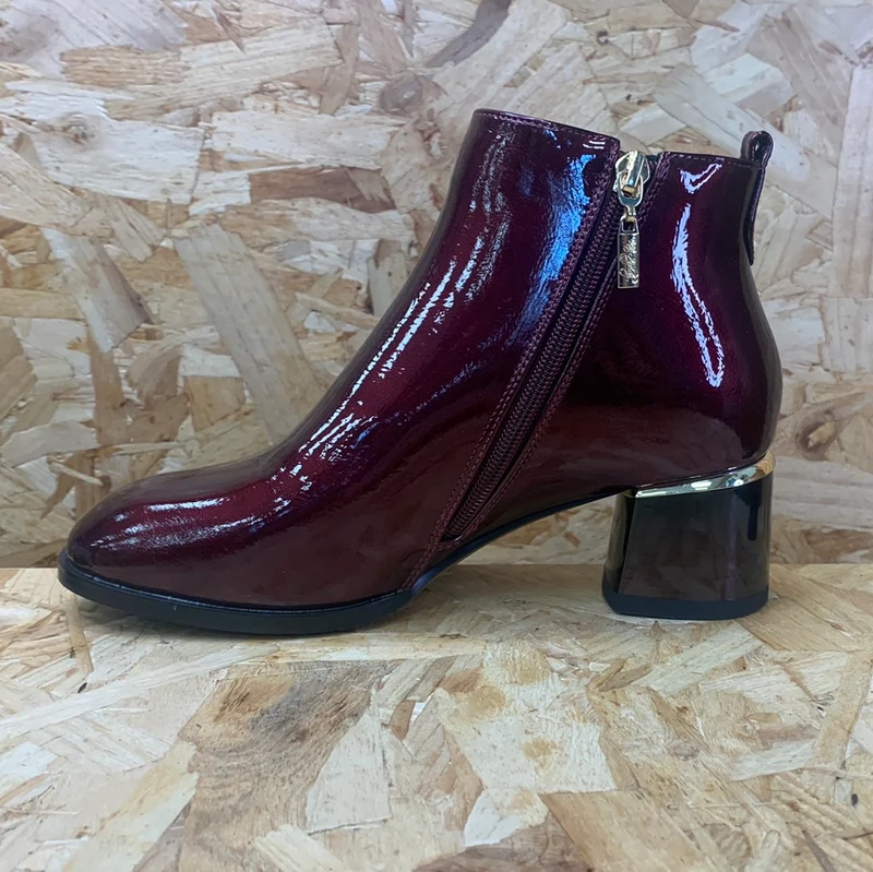 Kate Appleby Damen-Stiefelette von Oakley – Damson Pink