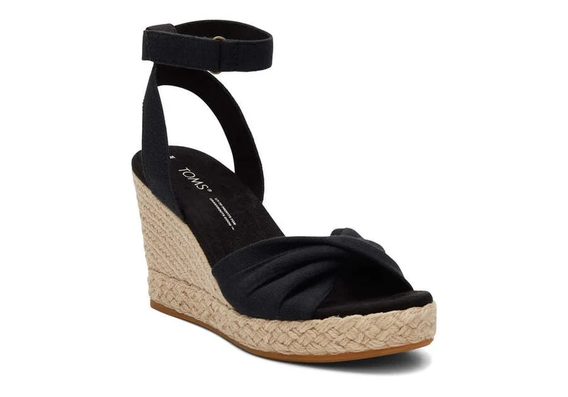 TOMS Damen Marisela Slubby Woven Wedge Sandale – Schwarz