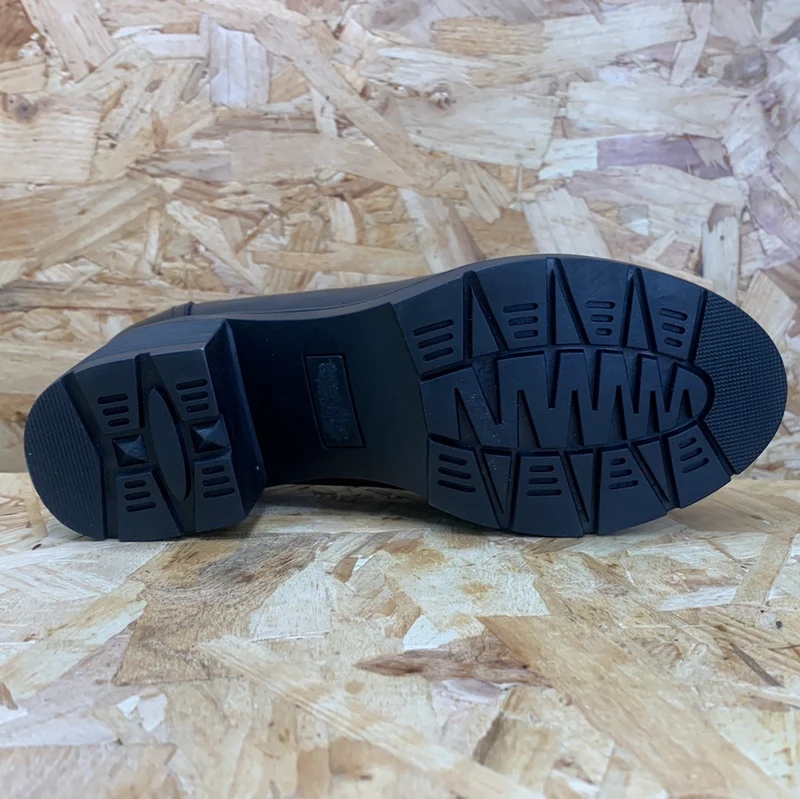 Teds Cambridge-Schulschuh zum Hineinschlüpfen aus glattem Leder für Kinder – Schwarz