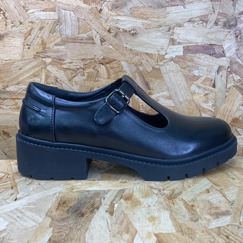 Teds Kinder Brunel Glattleder T-Steg Schulschuh – Schwarz