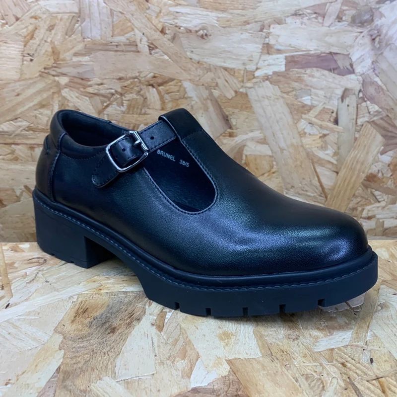 Teds Kinder Brunel Glattleder T-Steg Schulschuh – Schwarz