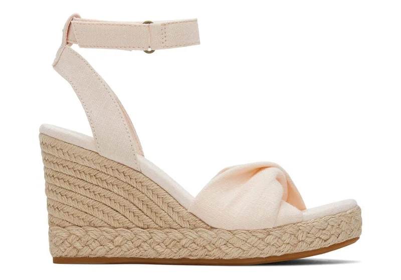 TOMS Damen Marisela Slubby Woven Wedge Sandale – Dusty Peach