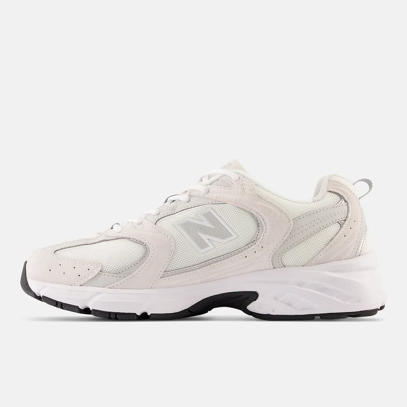 New Balance Unisex 530 Fashion Trainer – Meersalz / Grau