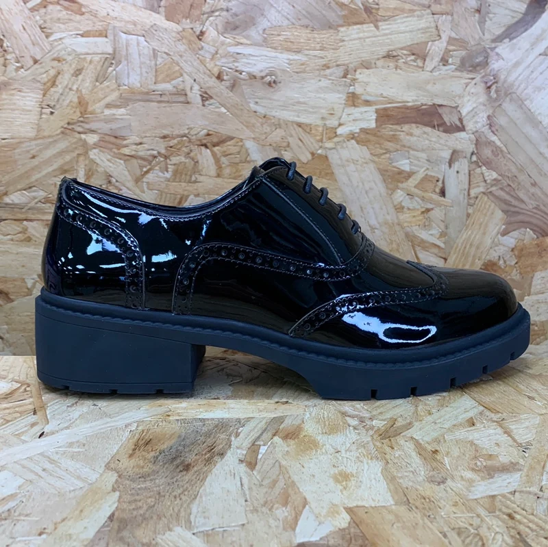 Teds Aston Schulschuh aus Lackleder für Kinder – Schwarz