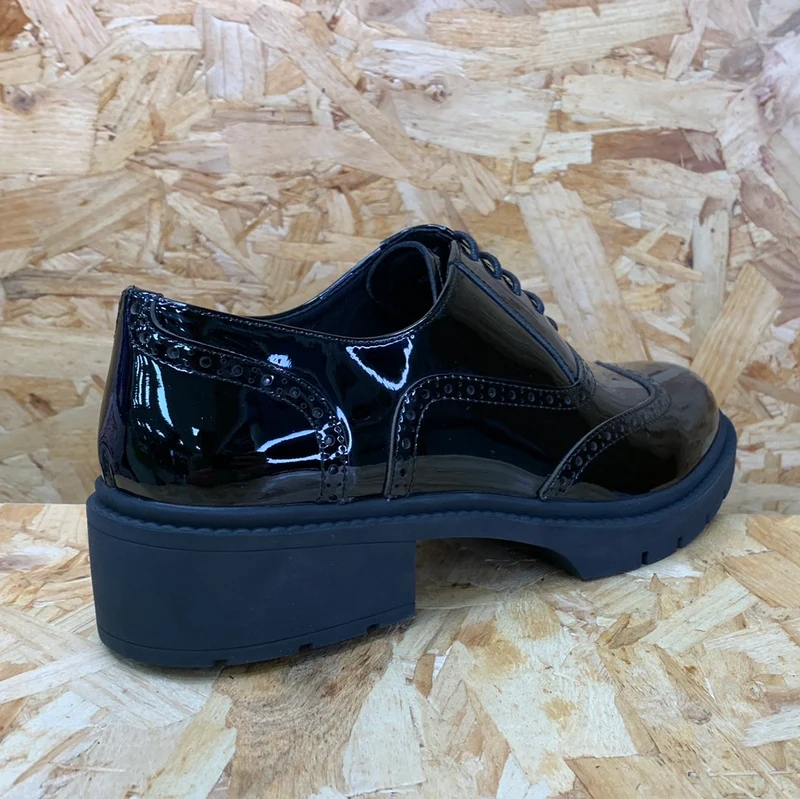 Teds Aston Schulschuh aus Lackleder für Kinder – Schwarz