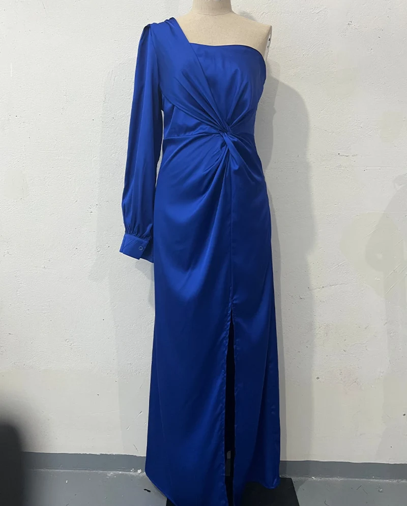 Helena - Elegantes One-Shoulder-Kleid mit Schlitz für Damen