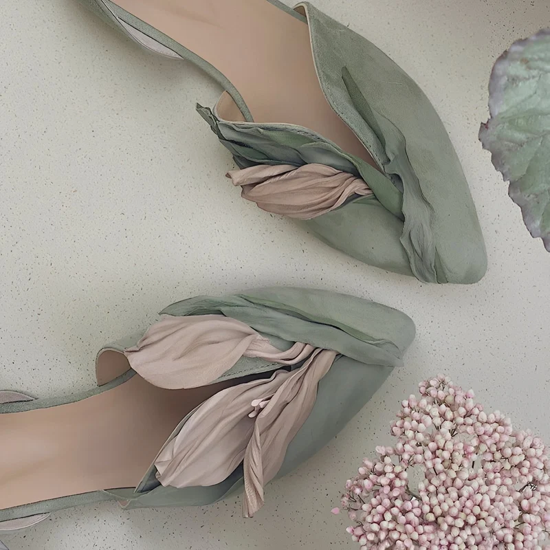 Jennifer - Stilvolle flache Damenschuhe mit Blumenmuster