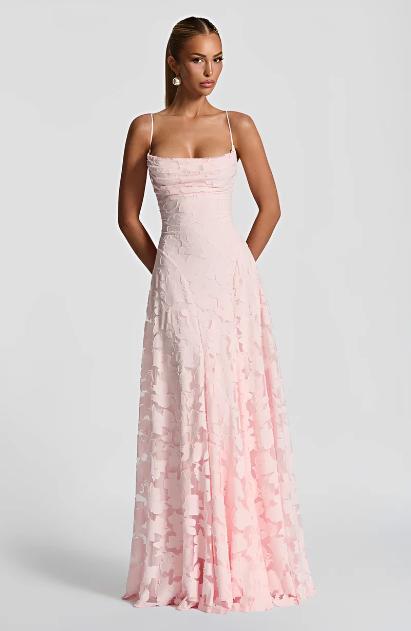 Francisa - Elegantes und hochwertiges Maxikleid