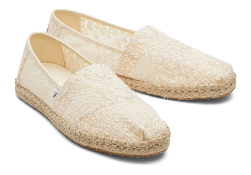 TOMS Alpargata Damen-Espadrille mit floraler Spitze und Seil – Natur
