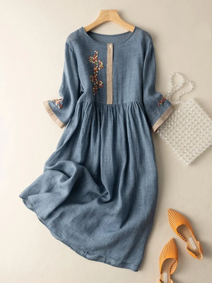 Besticktes Kleid Im Ethno-Stil - Thalea
