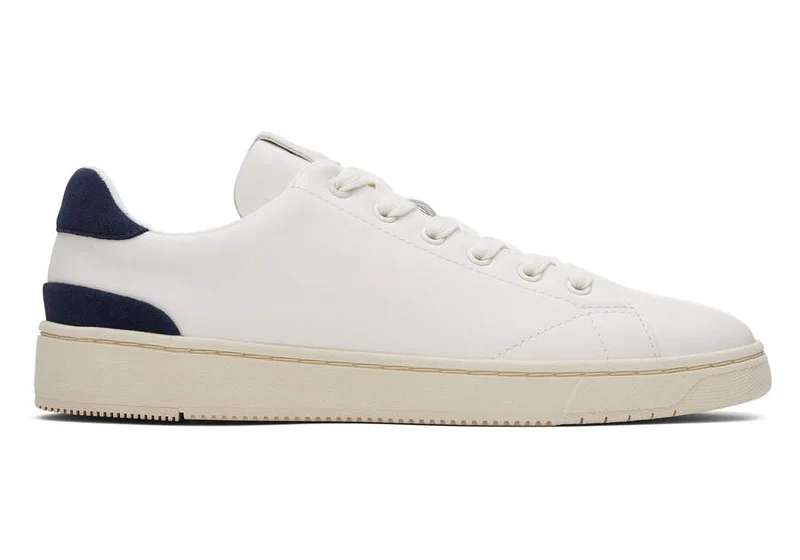 TOMS Herren TRVL Lite 2.0 Ledersneaker – Porzellan / Blauer Rand