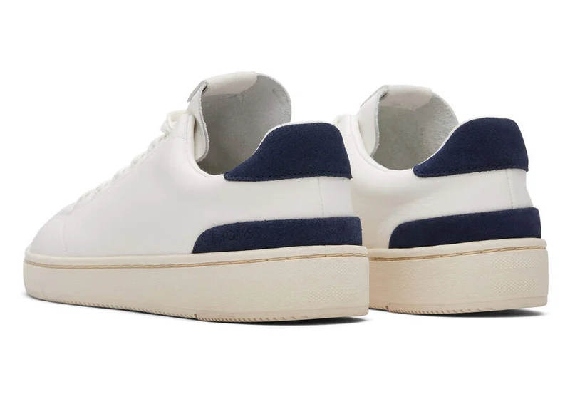 TOMS Herren TRVL Lite 2.0 Ledersneaker – Porzellan / Blauer Rand