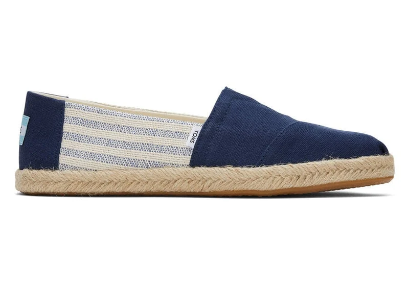 TOMS Damen-Espadrille aus recyceltem Baumwollseil von Alpargata – Marineblau gestreift