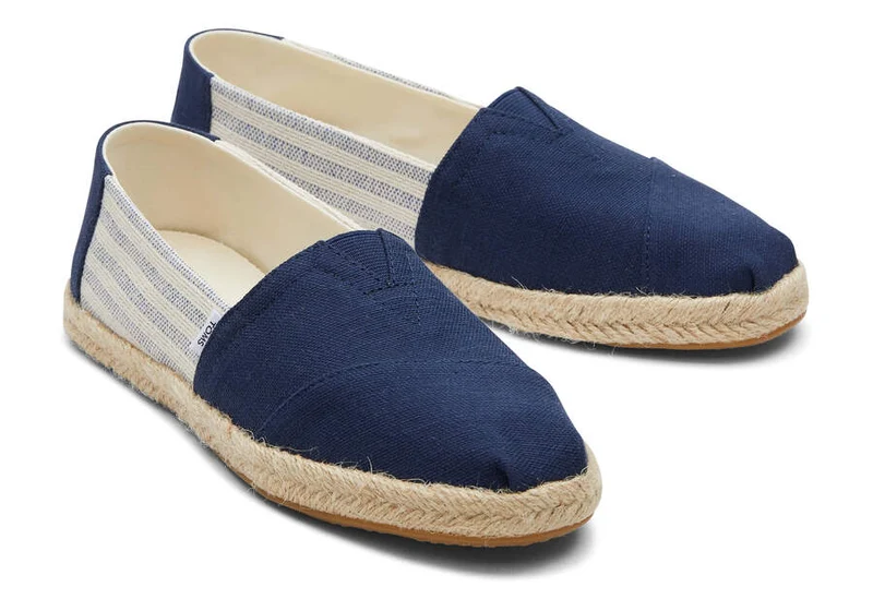TOMS Damen-Espadrille aus recyceltem Baumwollseil von Alpargata – Marineblau gestreift