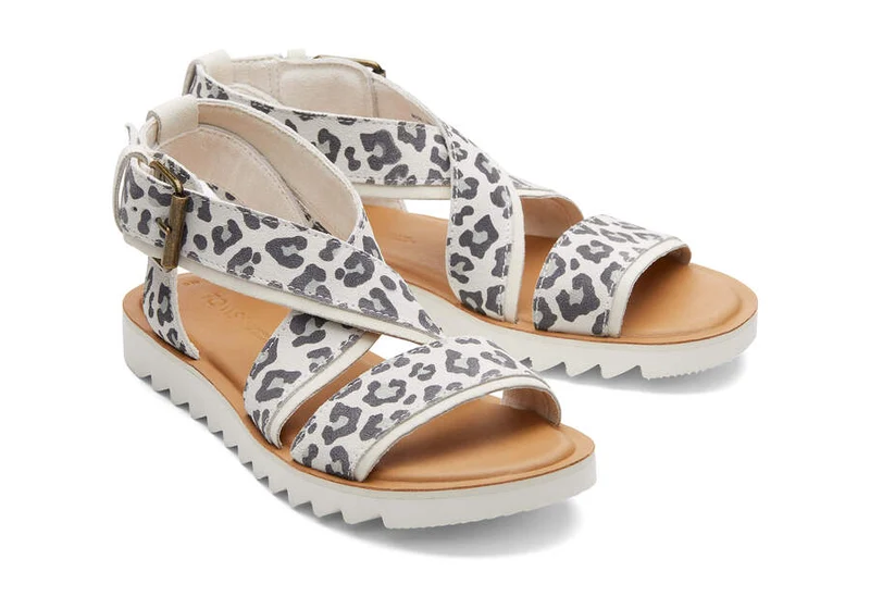 TOMS Sidney Lederprofil-Sandale für Damen – Schneeleopard