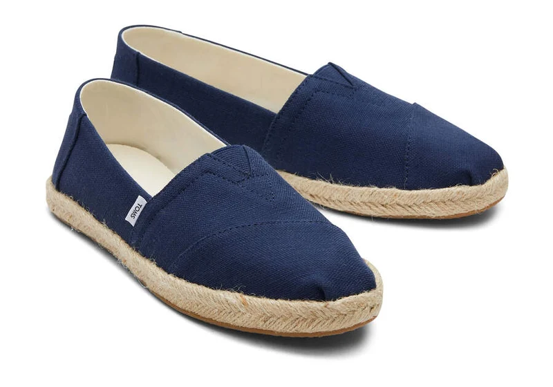 TOMS Alpargata Eco Espadrille aus recycelter Baumwolle für Damen – Marineblau
