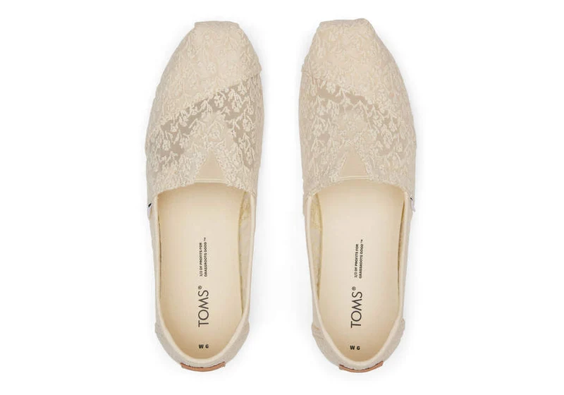 TOMS Alpargata Damen-Espadrille mit floraler Spitze – Natur