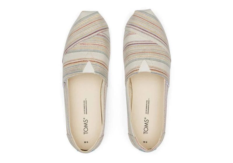 TOMS Damen-Espadrille aus recycelter Baumwolle mit Alpargata-Streifen – Natur
